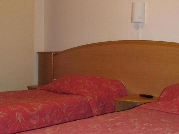 Pictav Hotel Poitiers Habitación foto